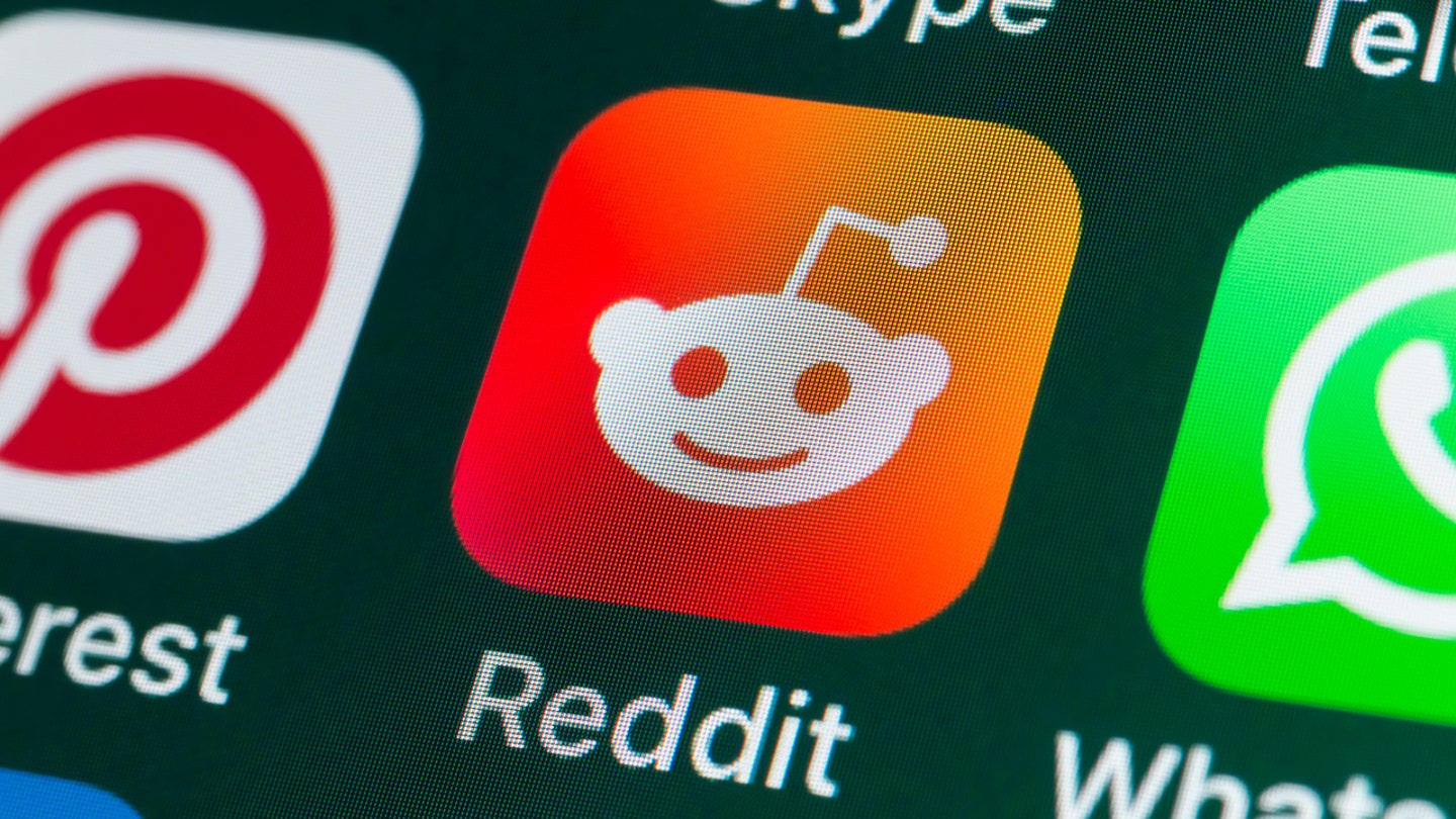 reddit-app-logo-device-phone عادة السرد الغذائي لعامل المكاتب العادة يشرع في مكان العمل الكبير في مكان العمل الدراما