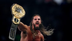 Seth Rollins pulls off the heist of the summer, leaves SummerSlam as world heavyweight champion