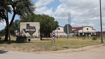 Former TV anchor headed to same prison as Maxwell after $63M fraud conviction - Fox News