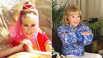 ‘I Dream of Jeannie’ star Barbara Eden recreates iconic genie pose at 94