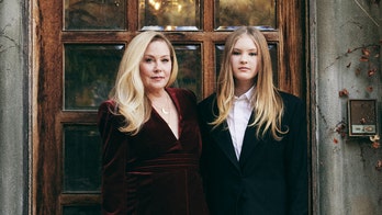 Christina Applegate says MS diagnosis has 'broken' her 14-year-old daughter