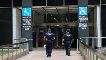 ICE Ordered to Fix 'Horrifying' Conditions at NYC Facility After Migrant Complaints