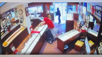 Seattle police chief was reportedly having lunch as $2M jewelry store robbery happened just yards away