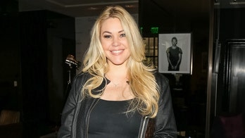 Shanna Moakler shows off hot romance with soap star boyfriend on Bahamas vacation