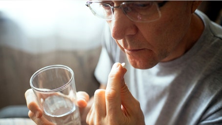 Widely prescribed opioid shows minimal pain relief and higher heart risk, study finds