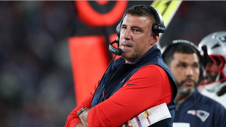 Mike Vrabel disputes Bill Belichick's claim he's unwelcome at Patriots facility: 'He's been back'