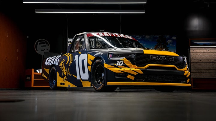 Racing star poised to return to NASCAR after having son