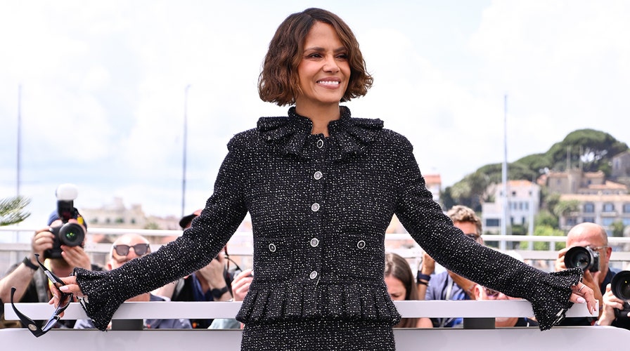 Mark Wahlberg says working with Halle Berry is ‘every guy’s fantasy’