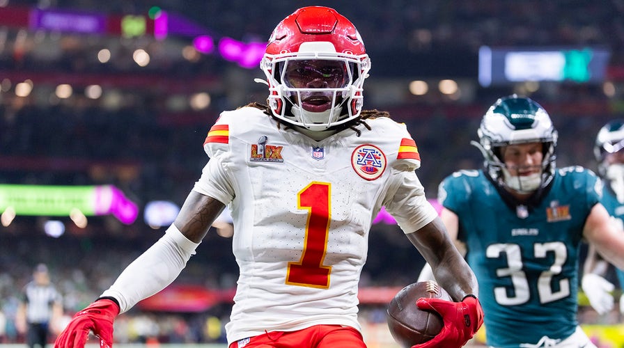 Johnny Manziel says Travis Kelce is 'one of one' as Taylor Swift joins his podcast