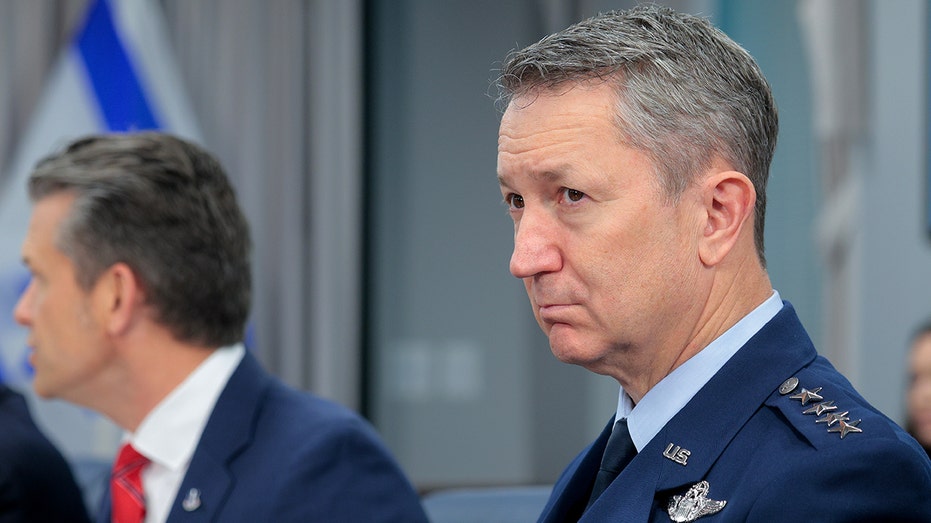 Joint Chiefs, NATO counterparts to discuss Ukraine security guarantees after Trump suggests US air support