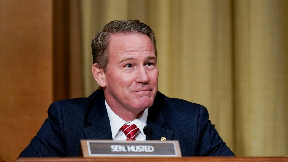Republicans rally around GOP senator after ousted Dem jumps into high-profile Ohio race