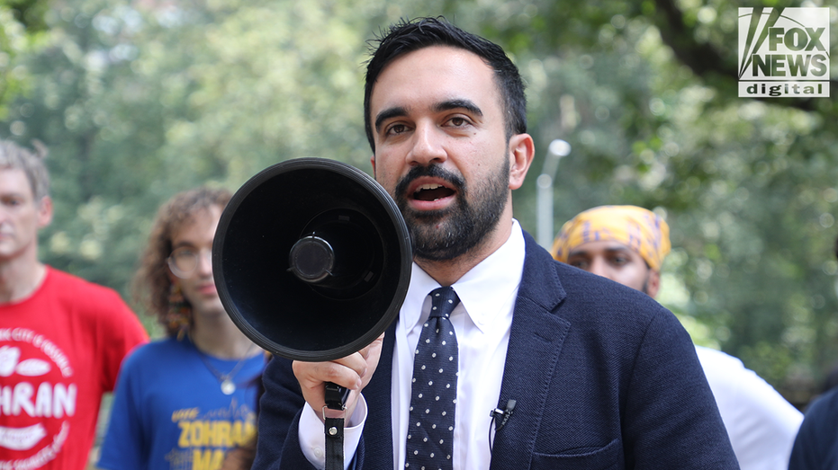 mamdani-brooklyn-bug Connecticut governor suggests Mamdani win could trigger financial instability