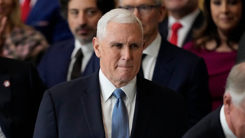 Pence says Trump needs to bring the ‘hammer’ down on Putin with immediate new sanctions