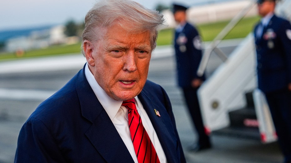 Trump confirms 2 nuclear submarines are ‘in the region’ to counter Russia