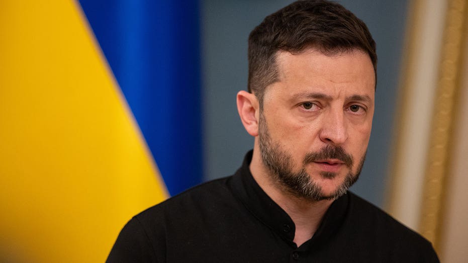 Trump goes after Zelenskyy over 'land swapping' dispute, lays out 'feel out meeting' with Putin