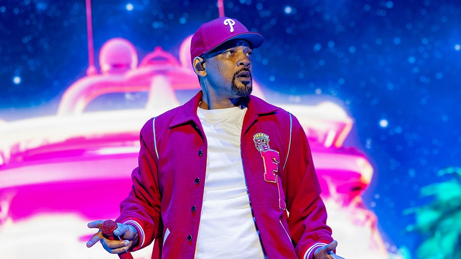 Will Smith accused of using AI to create fake crowd in concert performance footage