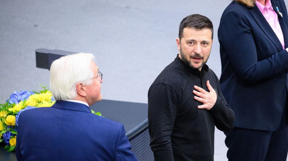 Zelenskyy thanks NATO, European leaders for backing his push to join Trump‑Putin summit