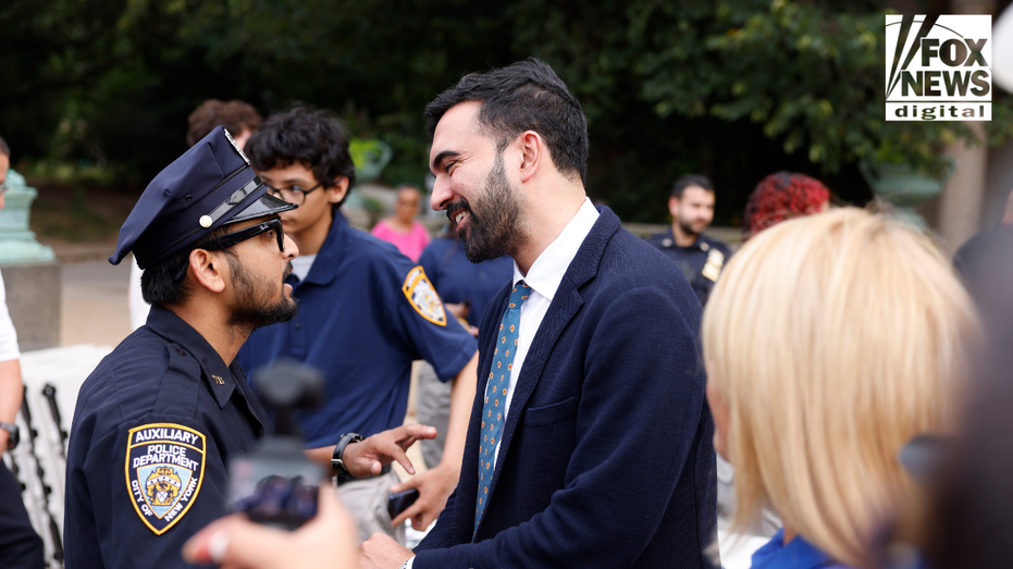 NYC mayor flips script on Mamdani amid scramble to walk back anti-police rhetoric