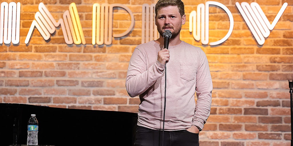 https://a57.foxnews.com/static.foxnews.com/foxnews.com/content/uploads/2025/09/1024/512/drew-comedian-stutter.jpg?ve=1&tl=1