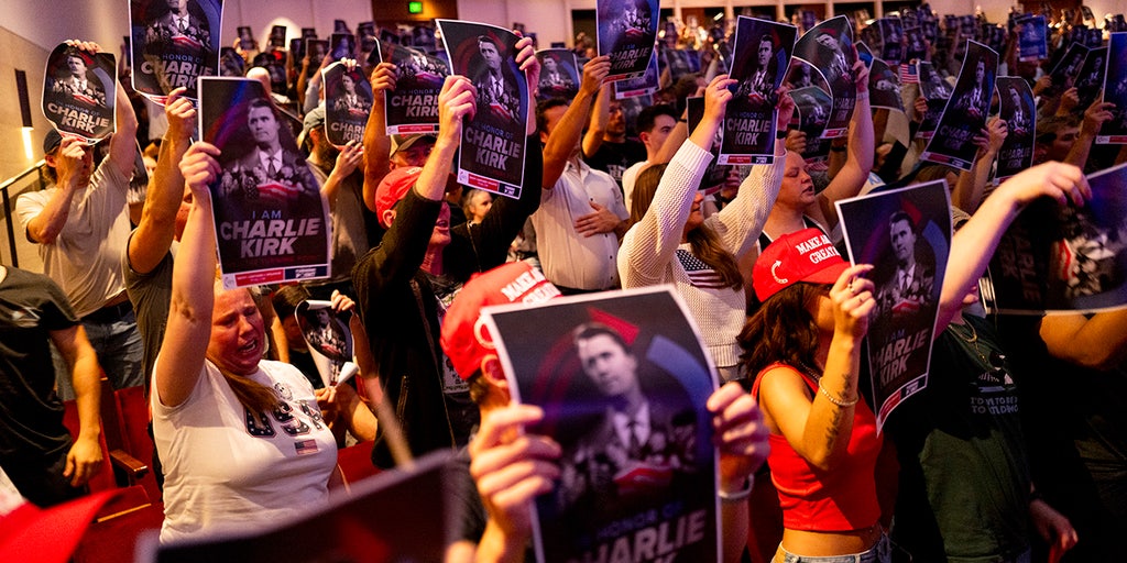 More than 2,000 attend first Turning Point USA event after Kirk's assassination | Fox News