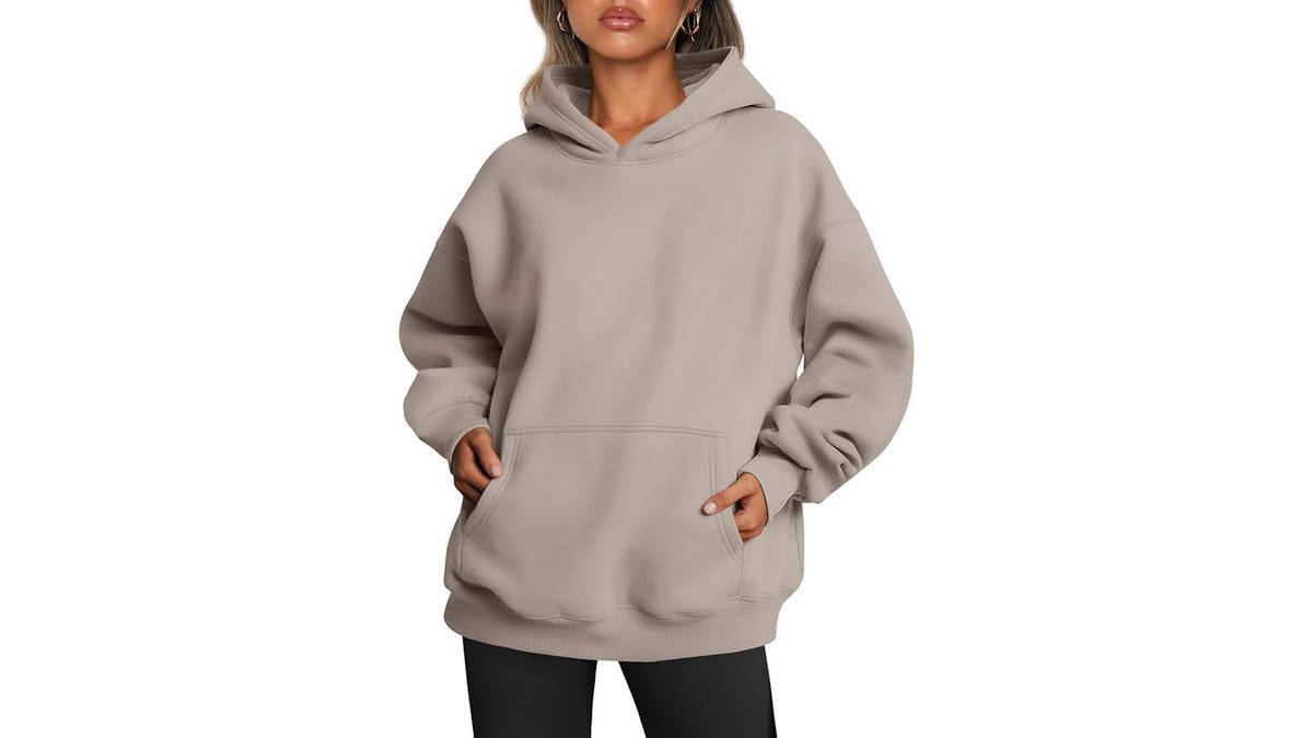 An oversized sweatshirt is warm and comfortable.?