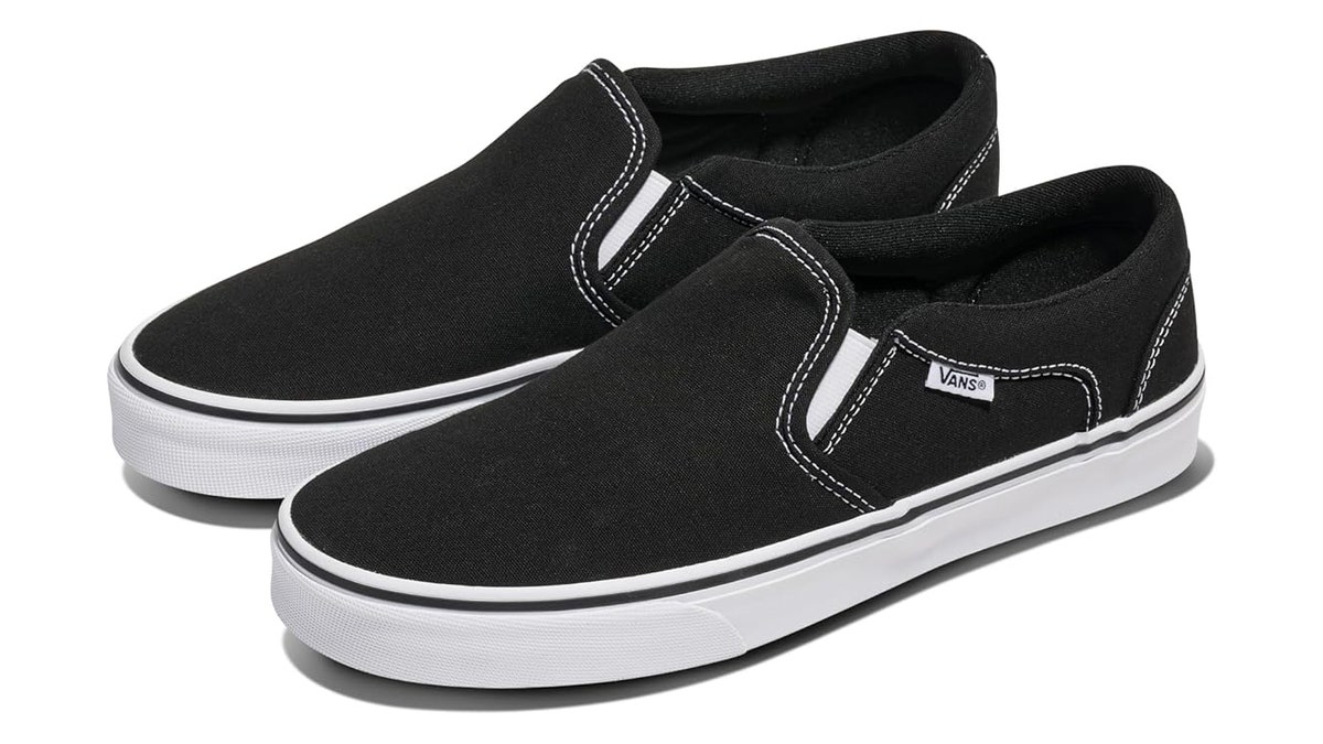 Easily slip these stylish shoes on and off.