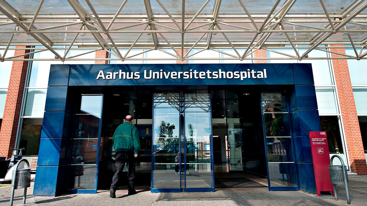 He saw it from behind as he walked towards the entrance of the Aarhus University Hospital in Aarhus, Denmark.
