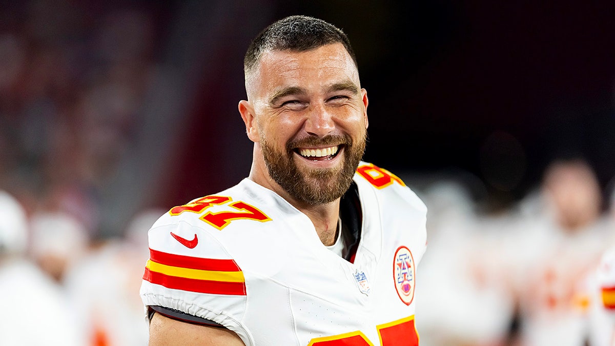 Travis Kelce smiles