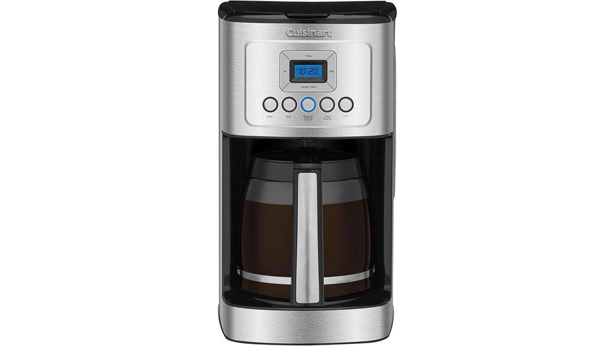 This large coin mask returns up to 14 cups of coffee. 