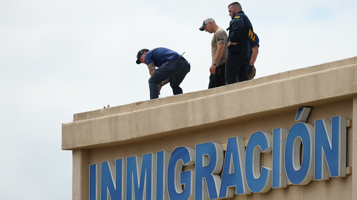 Law enforcement investigates shooting at Dallas ICE facility