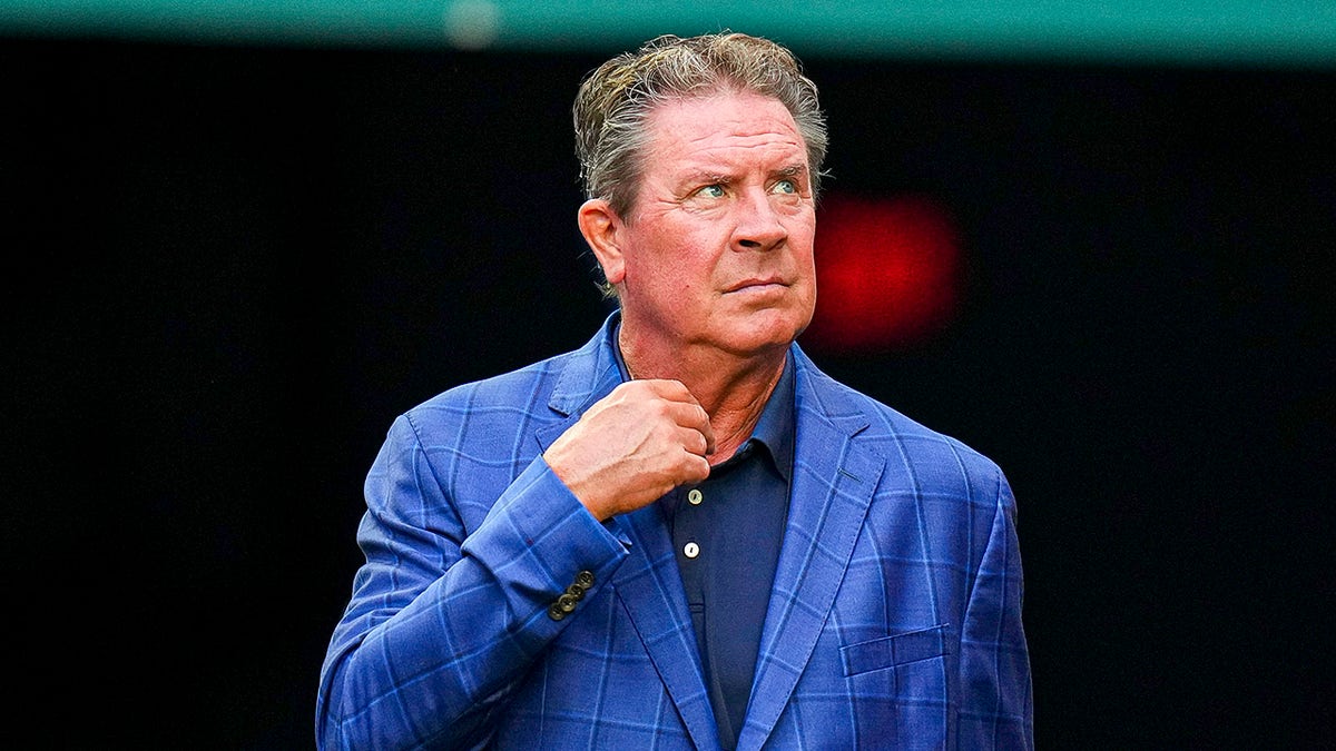 Dan Marino looks out on field
