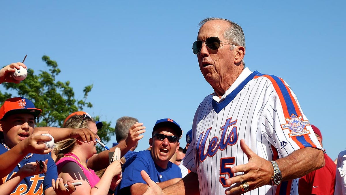 Davey Johnson with Mets fans