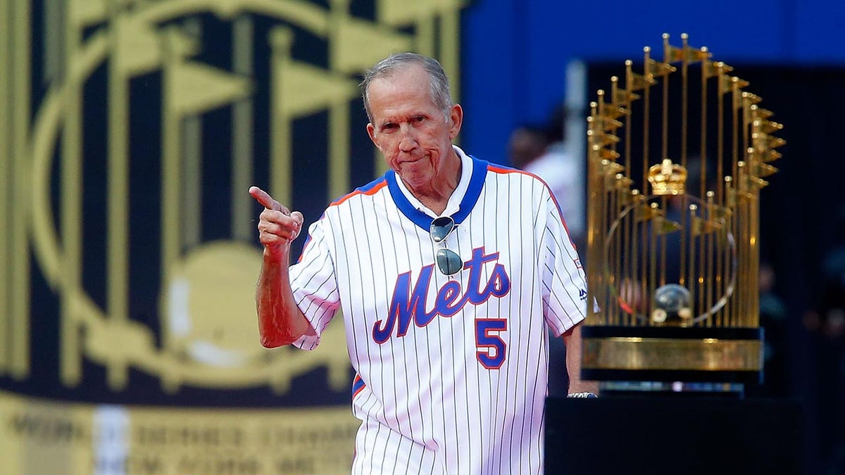 Davey Johnson with World Series trophy