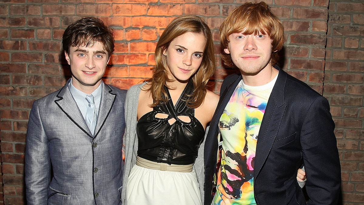 丹尼爾·拉德克利夫（Daniel Radcliffe），艾瑪·沃特森（Emma Watson）和魯珀特·格林特（Rupert Grint）首映 "哈利·波特和半血王子" 7月28日在紐約。