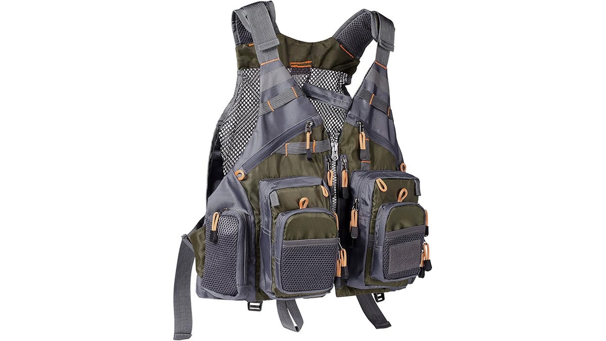 Store all your belongings in a waterproof vest. 