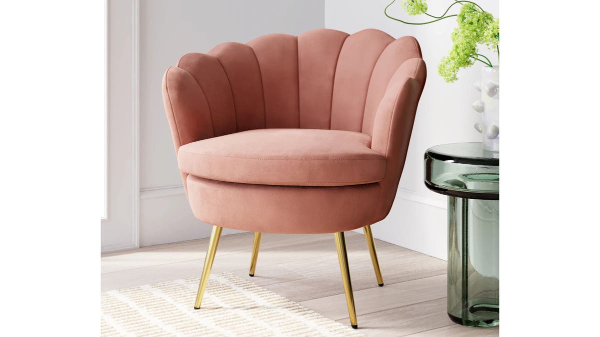 Add this focal point to your room.
