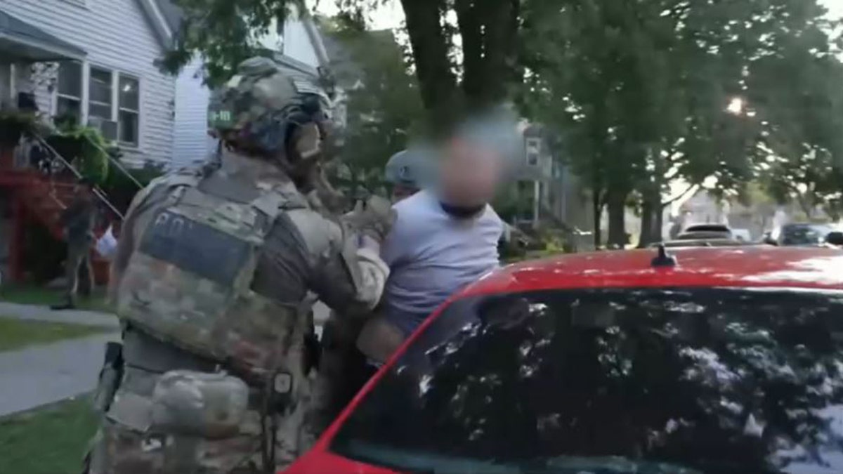 Federal officials arrest criminal Mexican National