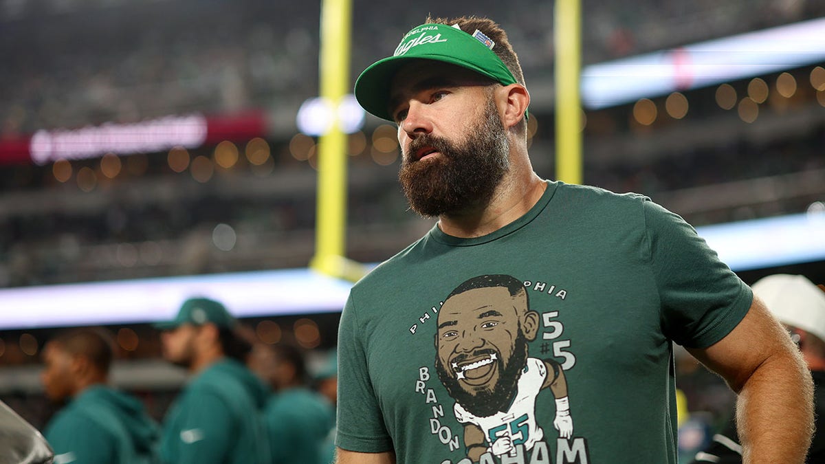 Jason Kelce watches