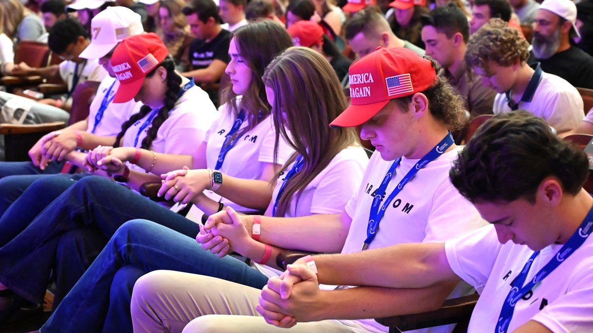 charlie kirk inspires college kids to go to church