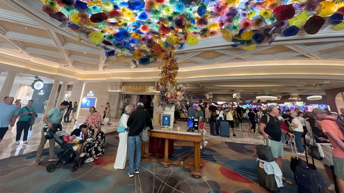 las vegas tourists bellagio