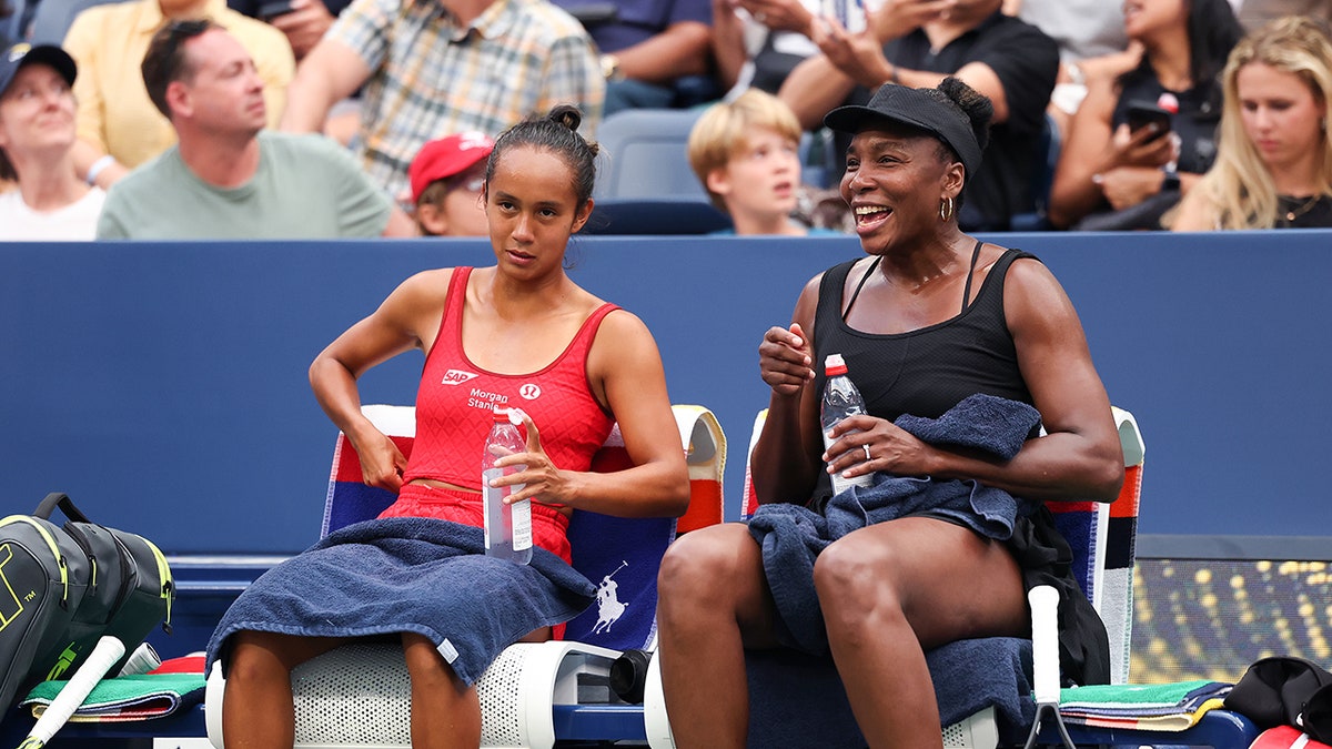 Leylah Fernandez and Venus Williams