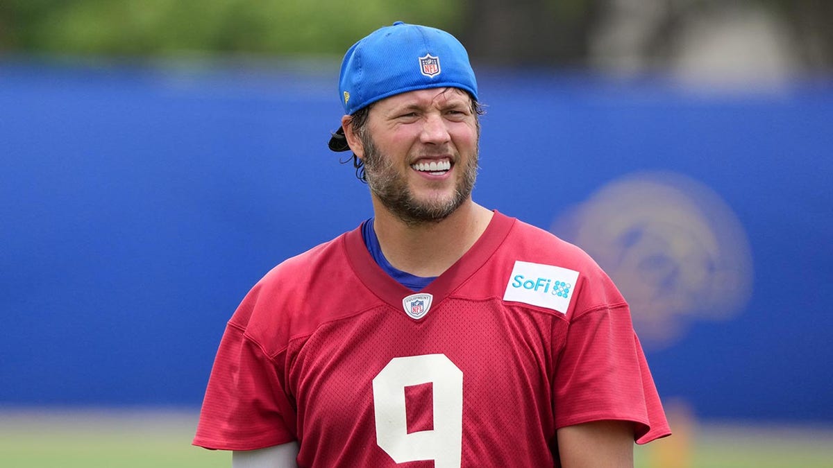 Matthew Stafford looks at training