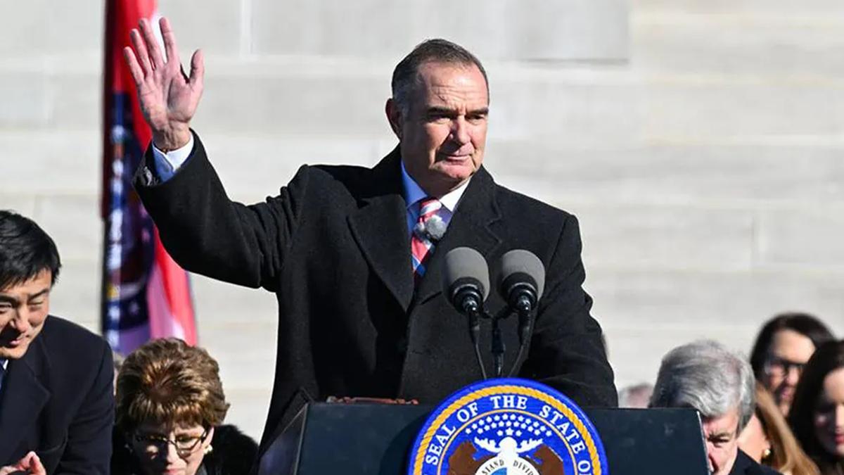 Gov. Mike Kehoe