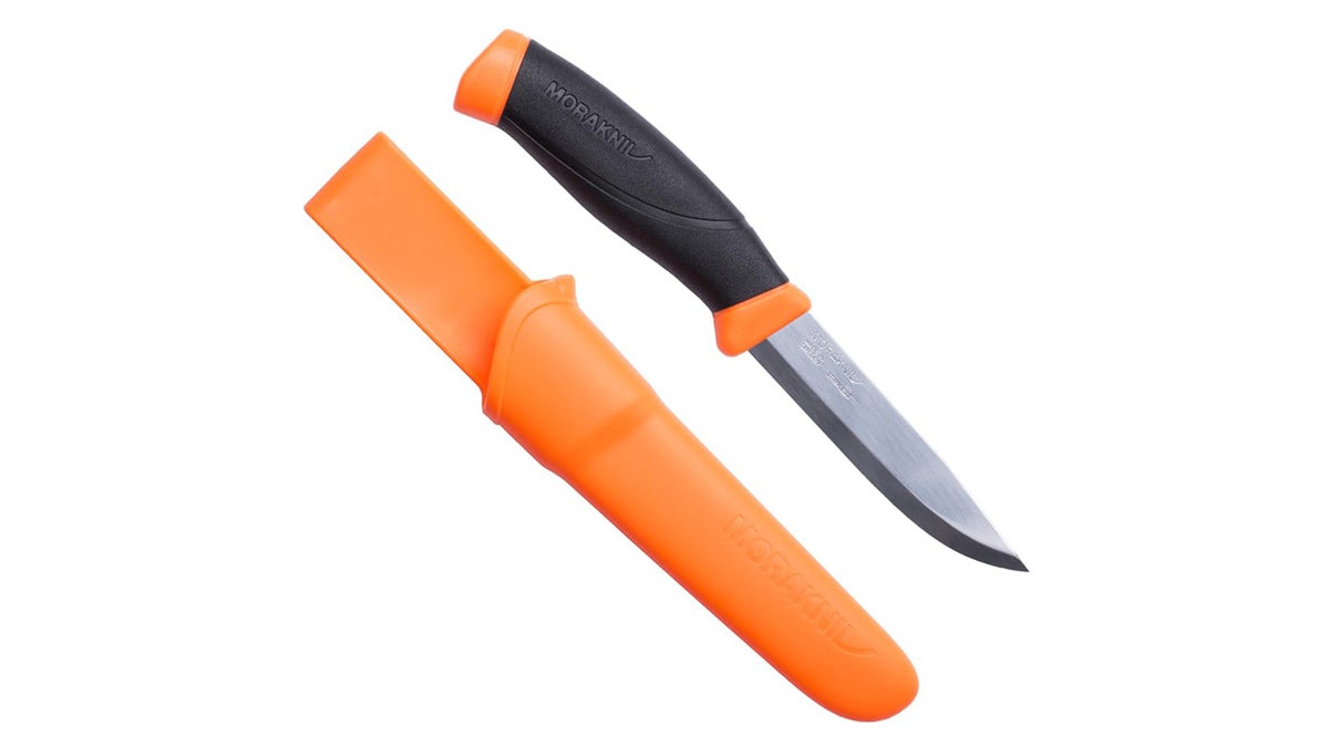 If you’re looking for the most affordable option, this is the knife for you. 
