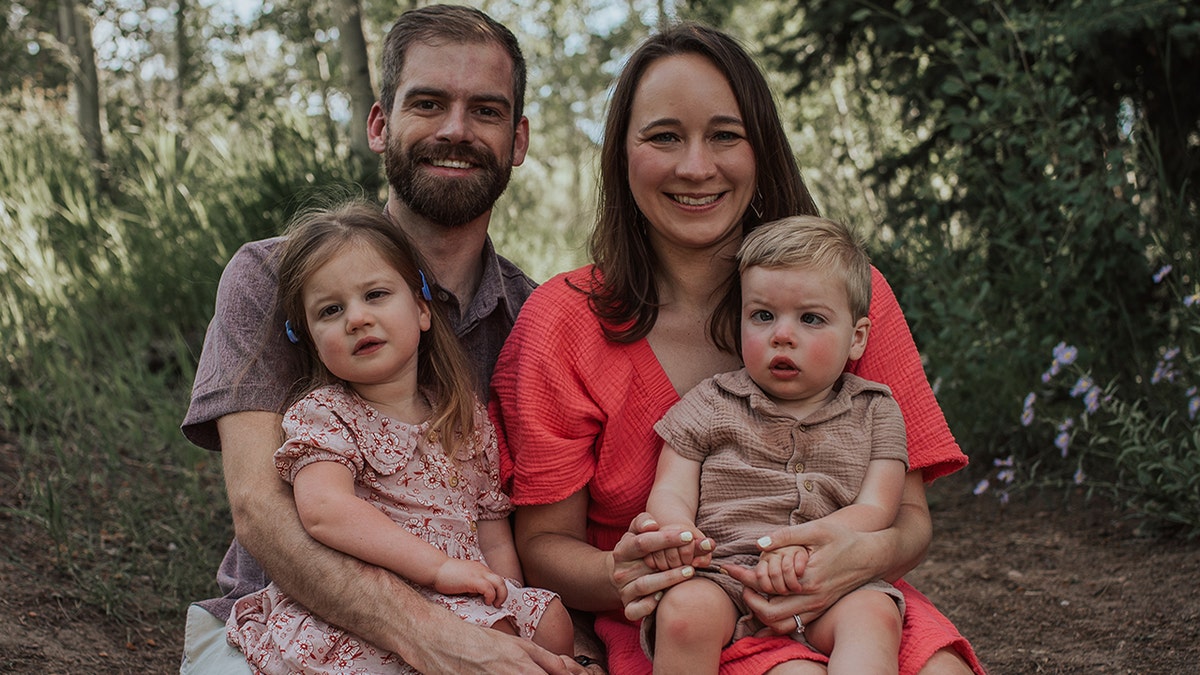 The Lockard family - SPG50
