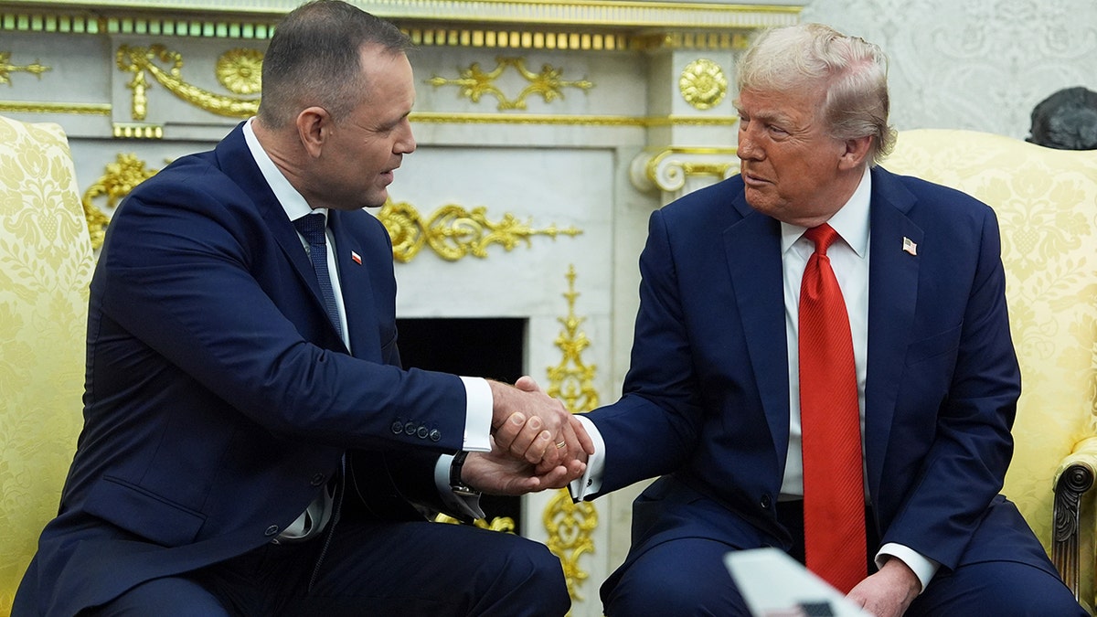 Prezydent Trump spotyka polskiego prezydenta Nawrocki