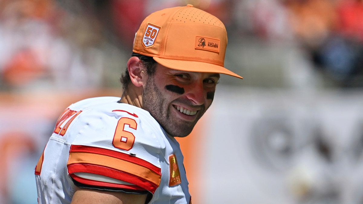 Baker Mayfield looks on