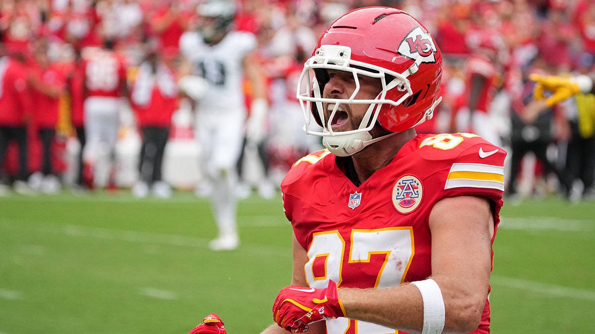 Travis Kelce entusiasmado