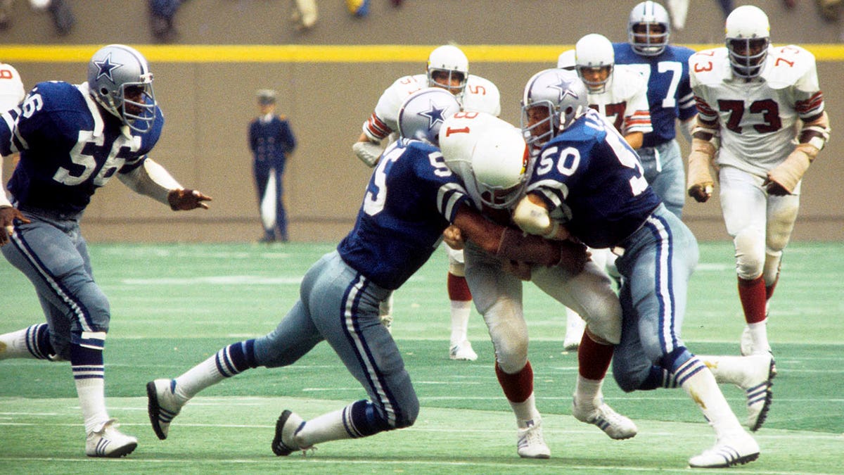D.D. Lewis vs the Cardinals