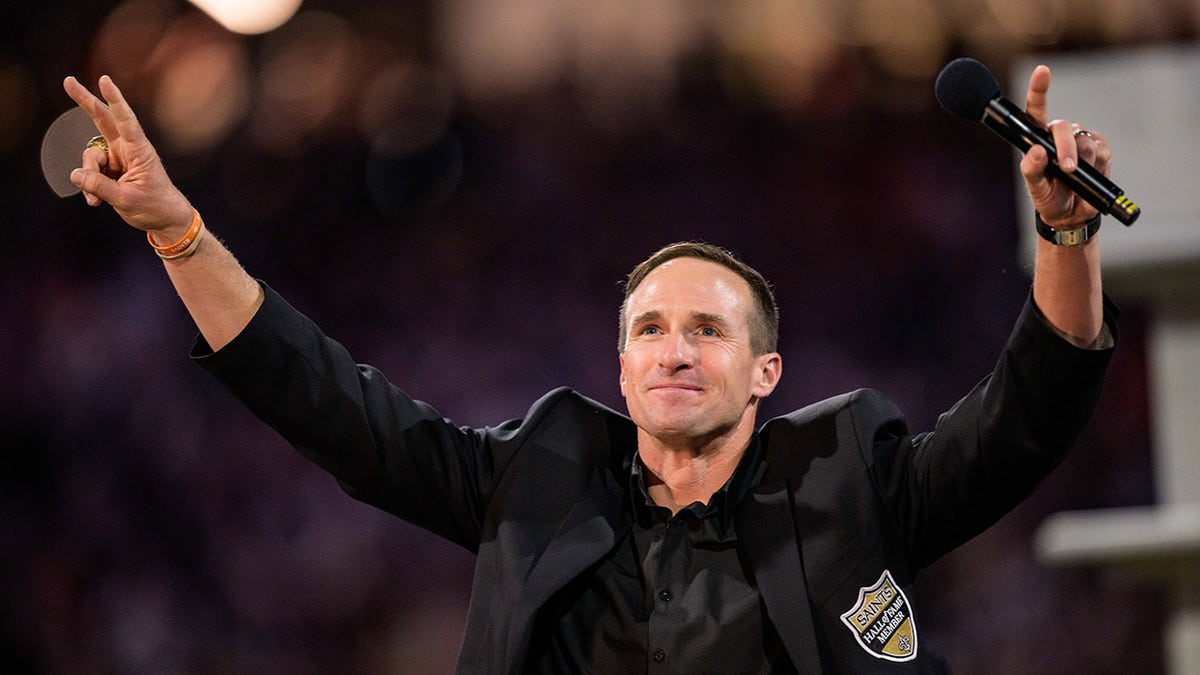 NFL legend Drew Brees calls Eagles' offense 'boring' despite being 3-0